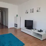 Hill - Apartment *