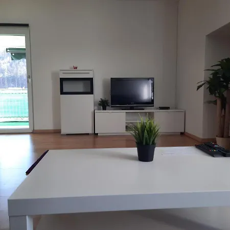 Apartment Hill -