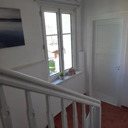 Apartment Hill -